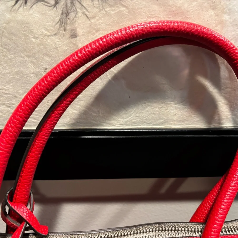 Michael Kors Vibrant Red Tote Bag - Picture 2 of 11